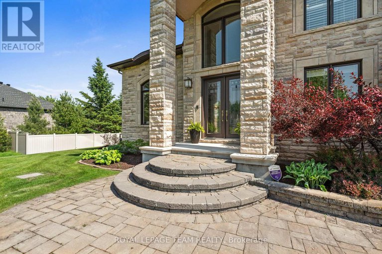 28452821/6132-pebblewoods-drive/greely/ottawa/ontario/K4P0A1_5