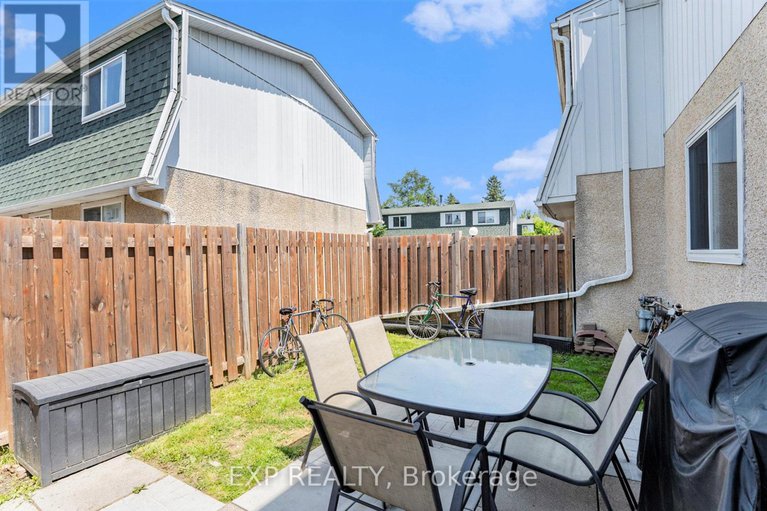 28484496/d-1520-beaverpond-drive/pineview/ottawa/ontario/K1B3R9_26