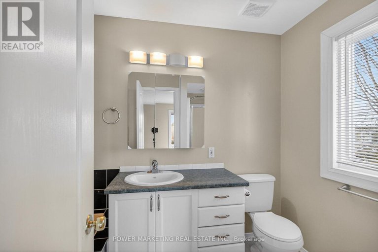 29154682/6410-sablewood-place/chapel-hill/ottawa/ontario/K1C7L7_12