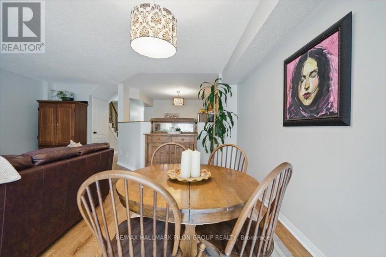 28576783/11-great-oak-private/riverview-park/ottawa/ontario/K1G6P7_10