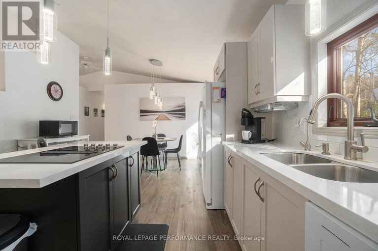 29075002/164-cardinal-crescent/clarencerockland-twp/clarence-rockland/ontario/K4K1K9_13