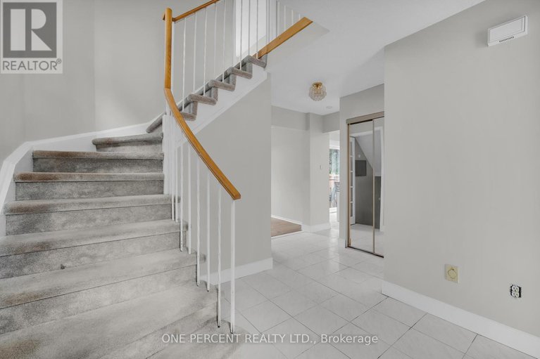 28639527/28-chickasaw-crescent/bridlewood/ottawa/ontario/K2M1M4_3