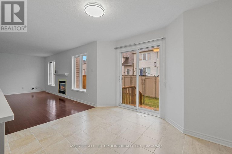 28825040/104b-craig-henry-drive/craig-henrywoodvale/ottawa/ontario/K2G6L8_14