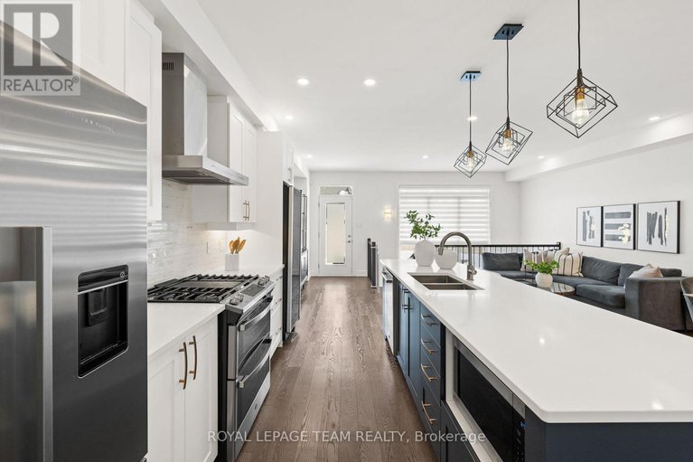 29445575/143-avro-circle/cfb-rockcliffe-and-area/ottawa/ontario/K1K4K7_7