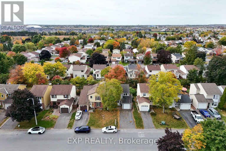 28989665/22-rickey-place/glencairnhazeldean/ottawa/ontario/K2L2E3_44