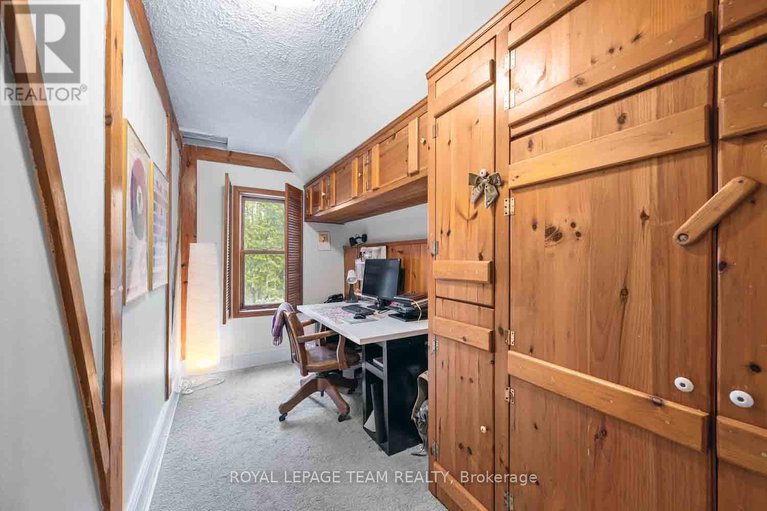 28669562/167-drummond-street/ottawa-east/ottawa/ontario/K1S1K3_19