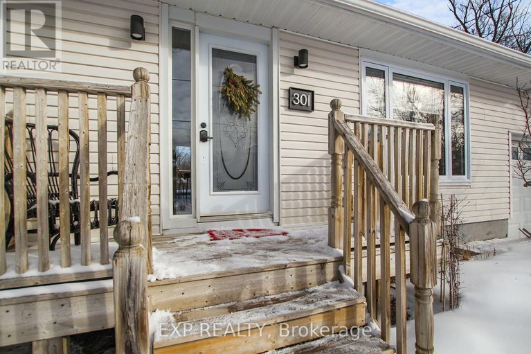 29216244/301-water-street/almonte/mississippi-mills/ontario/K0A1A0_6