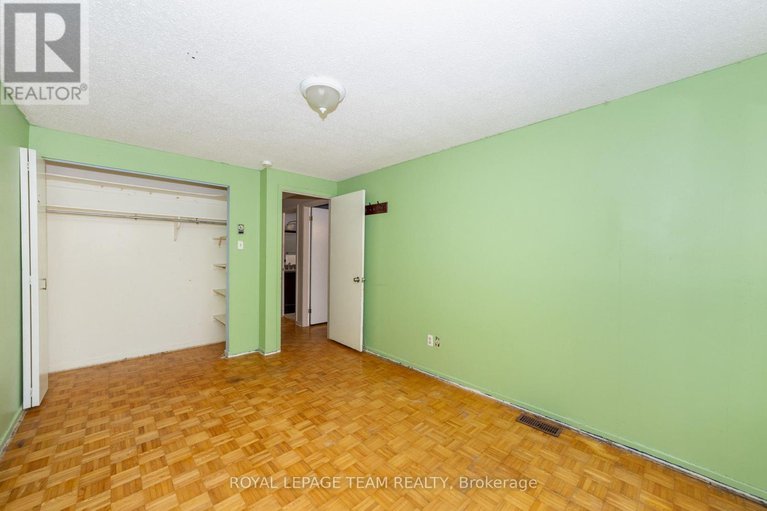 29205924/7-coolbrook-cr-crescent/munster/ottawa/ontario/K0A3P0_31