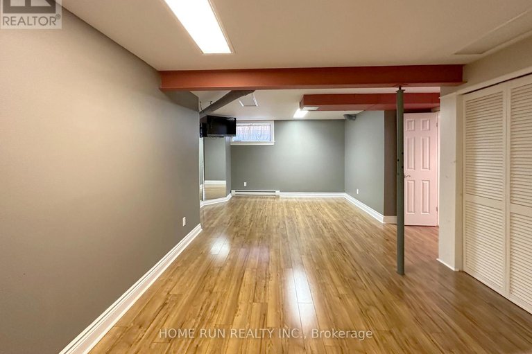 29592563/35-blue-heron-court/rockcliffe/ottawa/ontario/K1L8J7_43