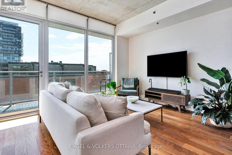28753766/516-360-mcleod-street/ottawa-centre/ottawa/ontario/K2P1A9_5