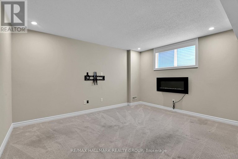28777671/6341-renaud-road/orleans-village/ottawa/ontario/K1W0J4_25
