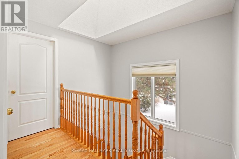 29537111/14-wrenwood-crescent/centrepointe/ottawa/ontario/K2G5V3_20