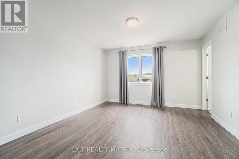 28356025/d-5-flagstone-private-lane/north-stormont-finch-twp/north-stormont/ontario/K0A1R0_20