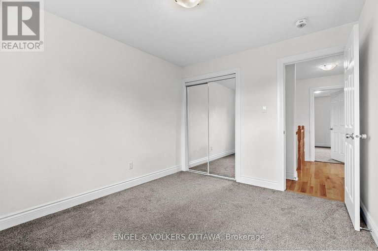28882632/2269-marble-crescent/town-of-rockland/clarence-rockland/ontario/K4K0H1_15