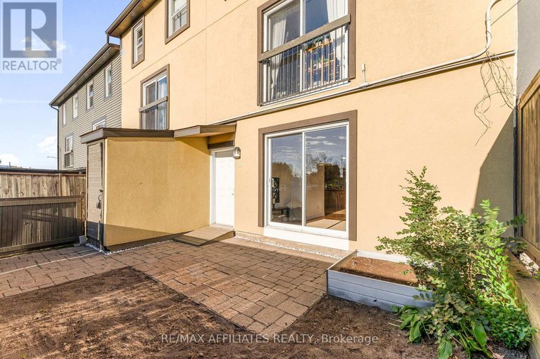 28969114/49-1250-mcwatters-road/queensway-terrace-southridgeview/ottawa/ontario/K2C3P5_20