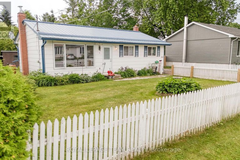 28469840/329-wylie-street/almonte/mississippi-mills/ontario/K0A1A0_5