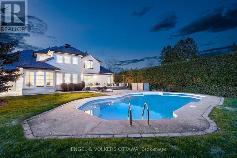 29666801/32-barcham-crescent/hearts-desire/ottawa/ontario/K2J3Z7_44