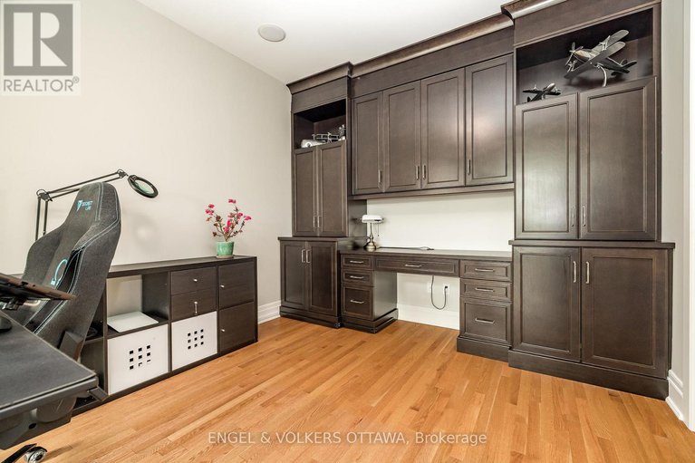 28516830/300-long-acres-street/bridlewood/ottawa/ontario/K2M0H1_24