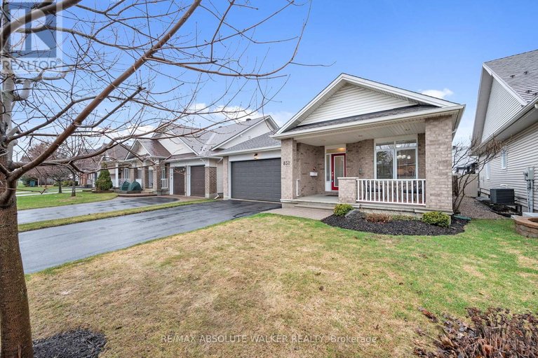 29633386/831-scala-avenue/notting-hillsummerside/ottawa/ontario/K4A4M2_2