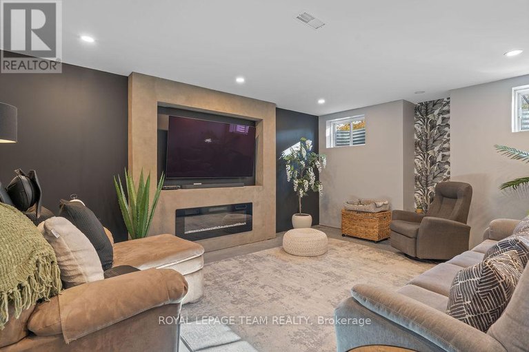 29011839/141-trail-side-circle/springridgeeast-village/ottawa/ontario/K4A5B3_31