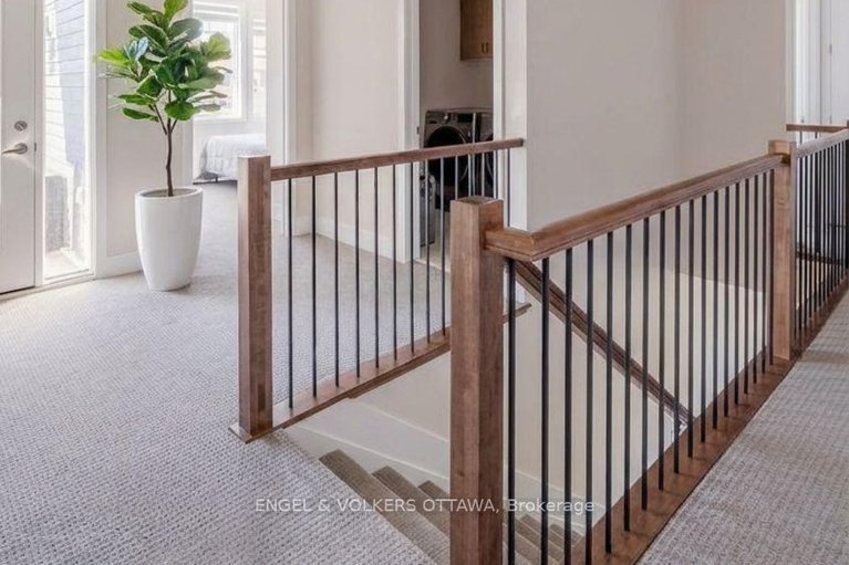 29671644/660-terrier-circle-s/goulbourn-twp-from-franktown-rdsouth-to-rideau/ottawa/ontario/K0A2Z0_7