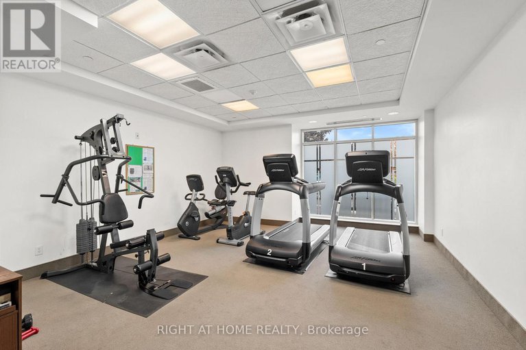 29024112/703-136-darlington-private-se/hunt-clubwestern-community/ottawa/ontario/K1V0X6_35