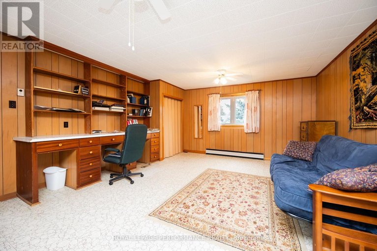 29632412/11-peter-street/maxville/north-glengarry/ontario/K0C1T0_25