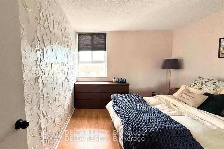29683169/513-2020-jasmine-crescent/beacon-hill-south/ottawa/ontario/K1J8K5_6