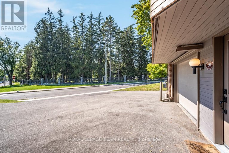 28937939/30-belvedere-crescent/lindenlea/ottawa/ontario/K1M2G4_45