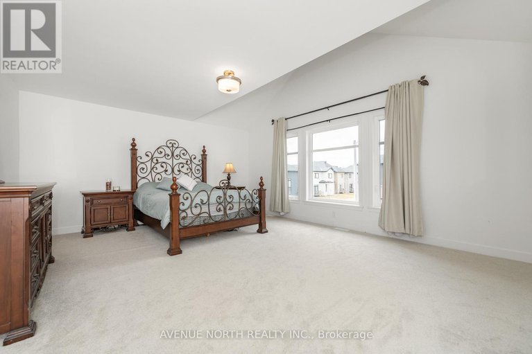 28630923/219-reisling-way/leitrim/ottawa/ontario/K1T0X1_24