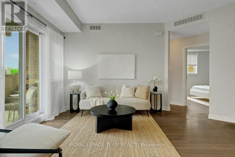 28591913/c-221-crestway-drive/barrhaven-east/ottawa/ontario/K2G0A9_17