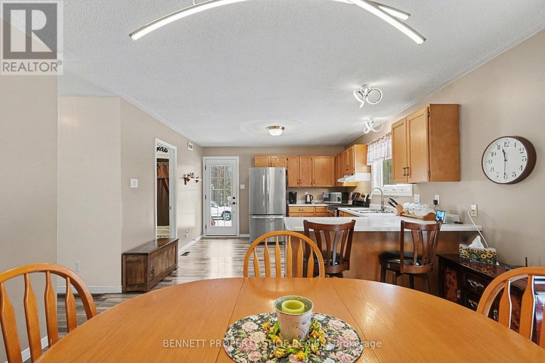 29254628/1312-scheel-drive/mcnabbraeside-twps/mcnabbraeside/ontario/K0A1G0_8