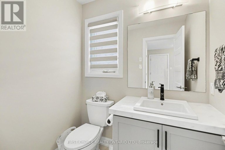 29675928/540-lucent-street/village-of-russell/russell/ontario/K4R0E7_26