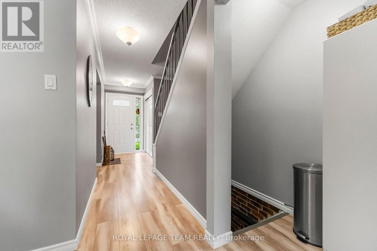 28451879/76-peary-way/katimavik/ottawa/ontario/K2L1Z8_6
