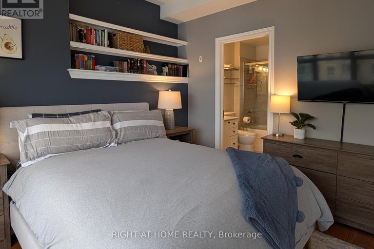 29403608/1804-70-landry-street/vanier/ottawa/ontario/K1L0A8_20