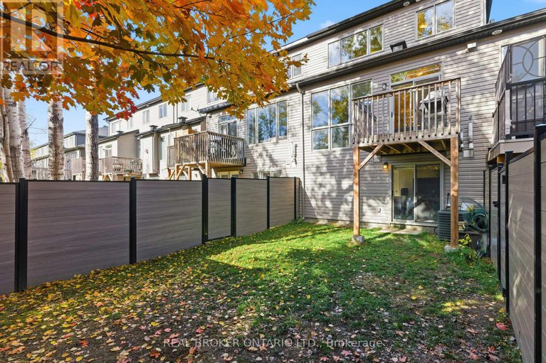 29364228/532-fawn-valley-private/blossom-parkkemp-parkfindlay-creek/ottawa/ontario/K1T0W5_39