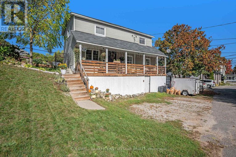 29613138/107-owen-street/lanark-highlands-lanark-village/lanark-highlands/ontario/K0G1K0_1