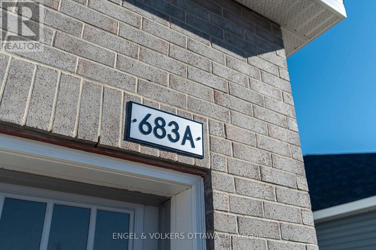 28591780/683-fisher-street/north-grenville-twp-kemptville-south/north-grenville/ontario/K0G1J0_2