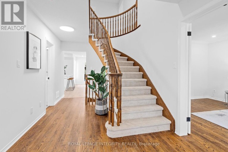 29622536/18-shipley-crescent/stittsville-central/ottawa/ontario/K2S1R2_8