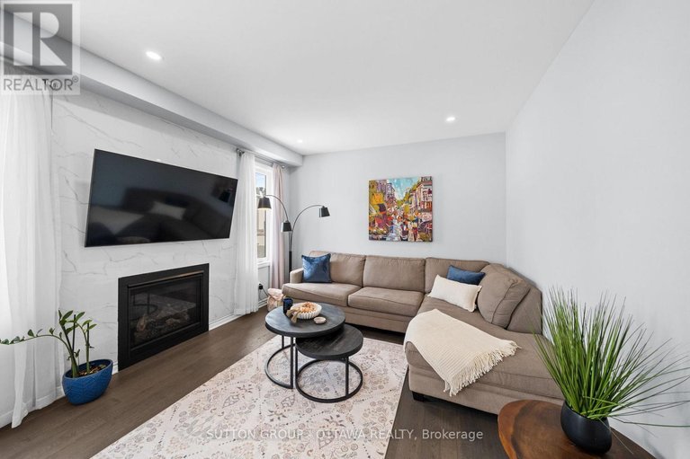 29646315/1013-manege-street/stittsville-south/ottawa/ontario/K2S0Y8_13