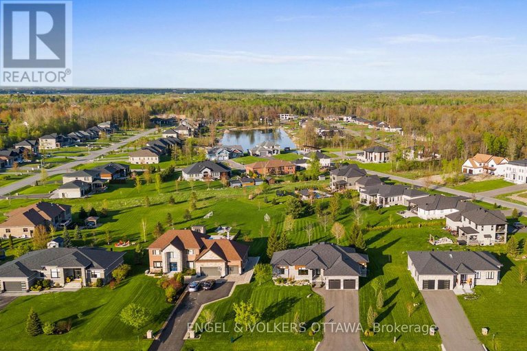 28348062/312-shoreway-drive-drive/greely/ottawa/ontario/K4P0G2_43