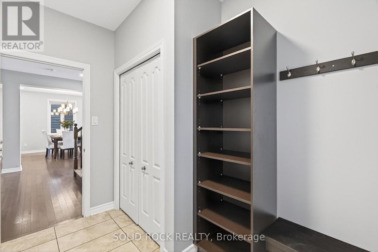 28886960/520-elm-park-avenue/longfields/ottawa/ontario/K2J5X9_12