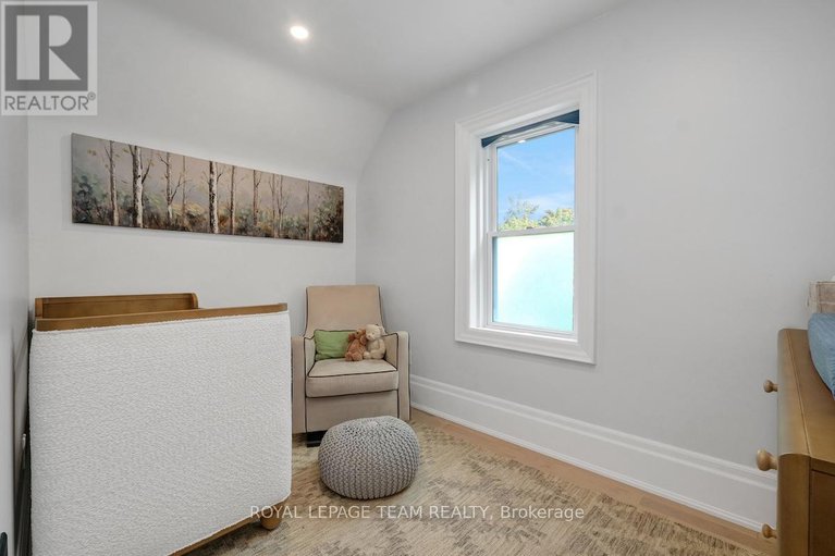 28788981/8-pretoria-avenue/glebe/ottawa/ontario/K1S1W7_34