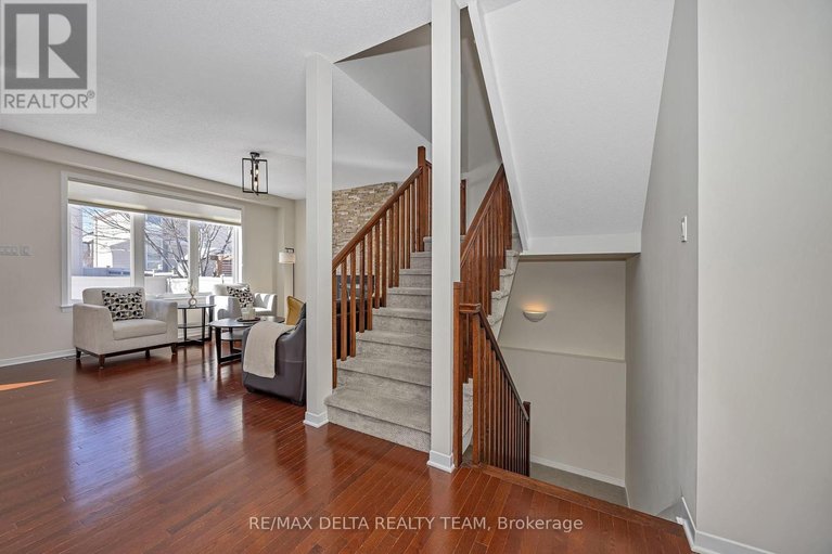 29595405/1889-montmere-avenue/notting-hillsummerside/ottawa/ontario/K4A0E7_30