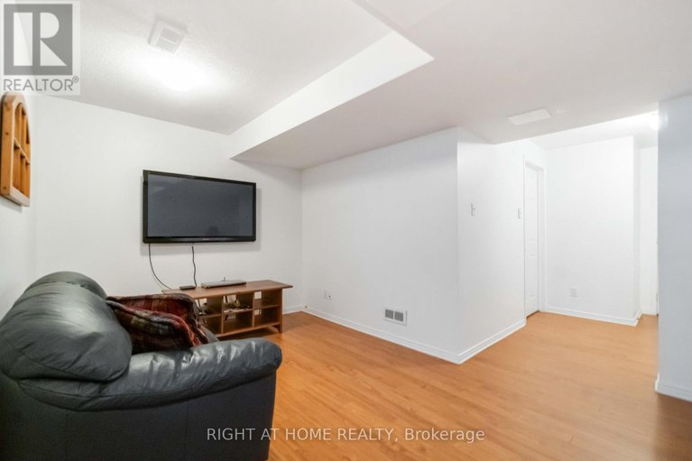 28479509/87-cohen-avenue/katimavik/ottawa/ontario/K2L4G4_25