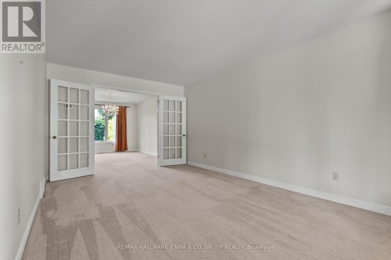 28694568/28-pine-bluff-trail/stittsville-central/ottawa/ontario/K2S1E1_5