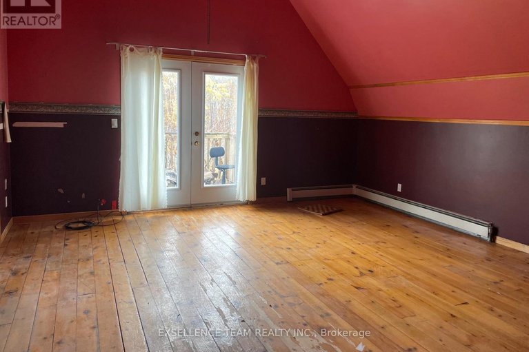 29033422/20115-beaupre-road-w/south-glengarry-charlottenburgh-twp/south-glengarry/ontario/K0C1L0_4