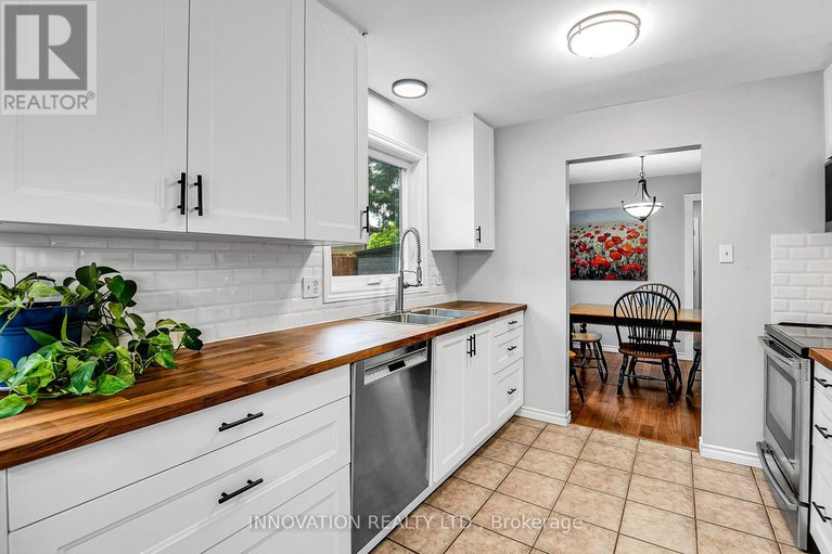 28396944/44-alberni-street/on-the-green/ottawa/ontario/K2J2M6_15