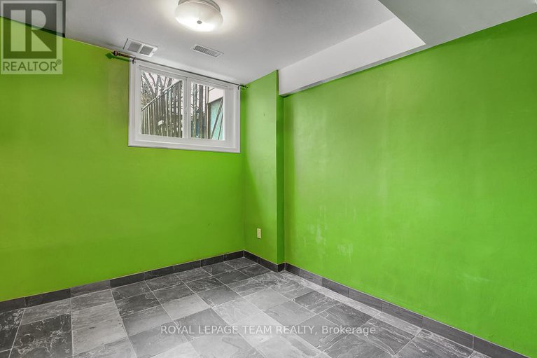 29253147/47-mcdermot-court/katimavik/ottawa/ontario/K2L3V5_38