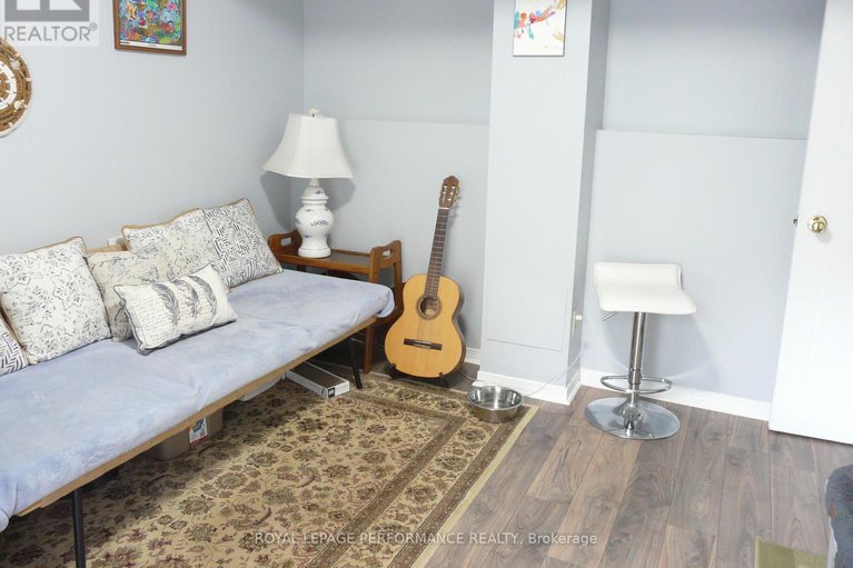 28923517/1473-waltham-street/sawmill-creektimbermill/ottawa/ontario/K1T2T5_24